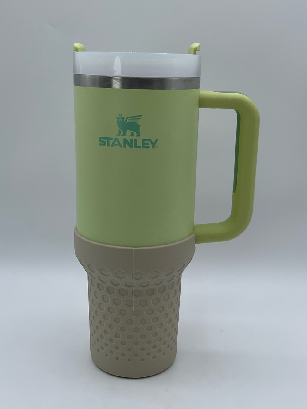Stanley Quencher H2.0 FlowState 40 oz Citron Green Tumbler Handle Lid Boot